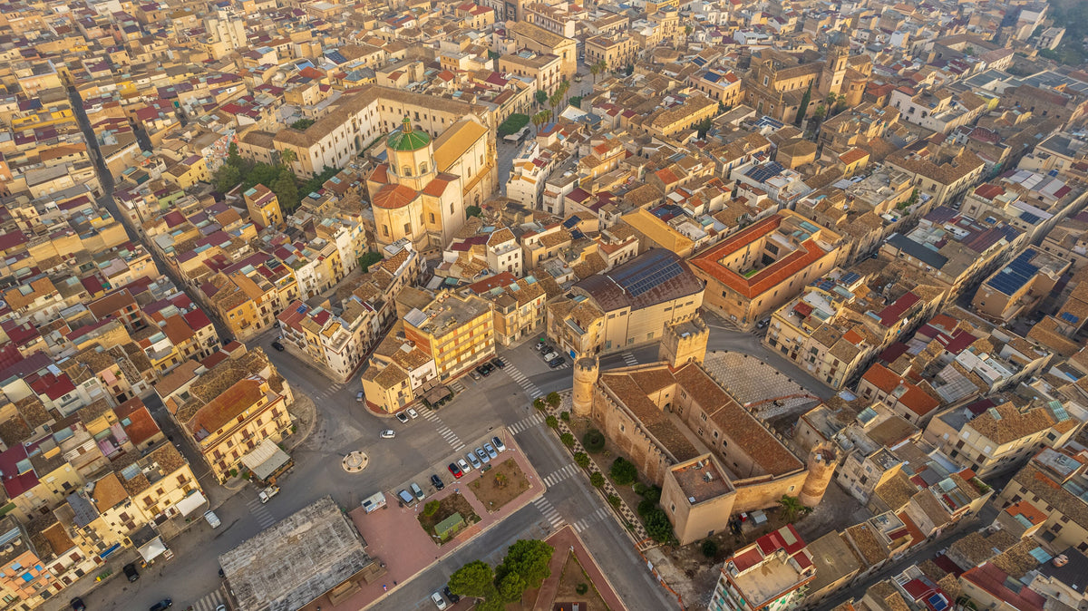 Alcamo — triptych-wide | images.trvl-media.com