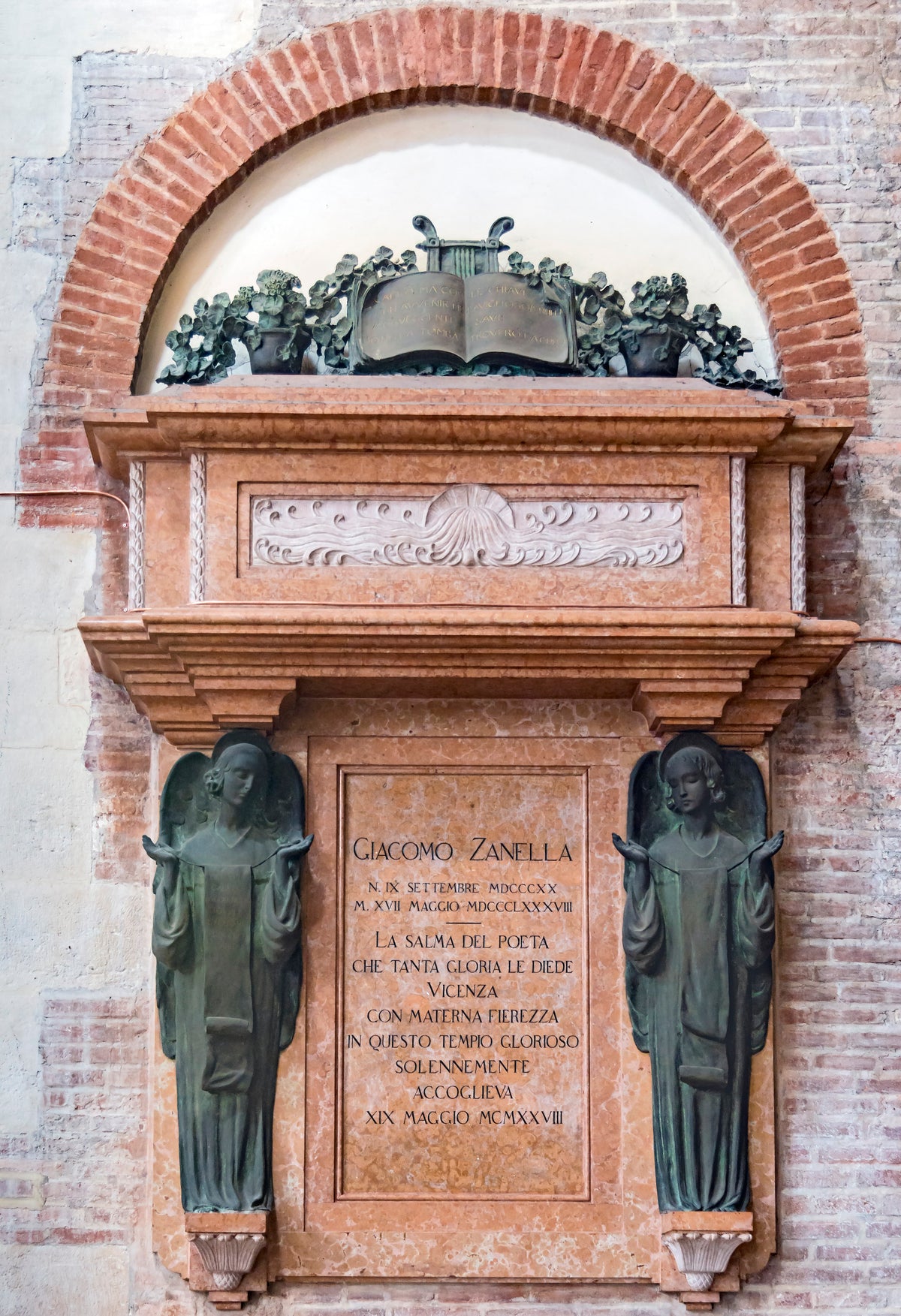 Vicenza — gallery-04 | Wikimedia Commons