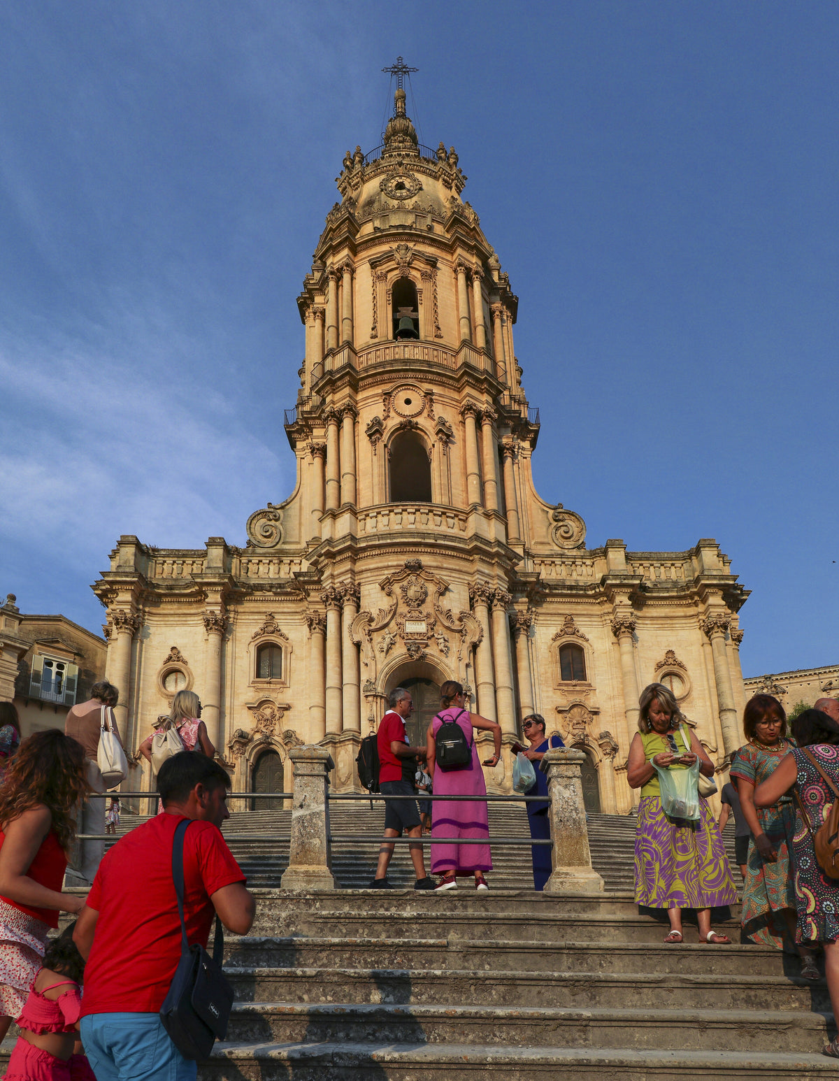 Modica — triptych-wide | Wikimedia Commons