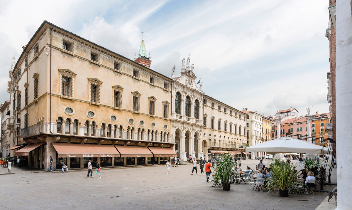 Vicenza — gallery-02 | Wikimedia Commons