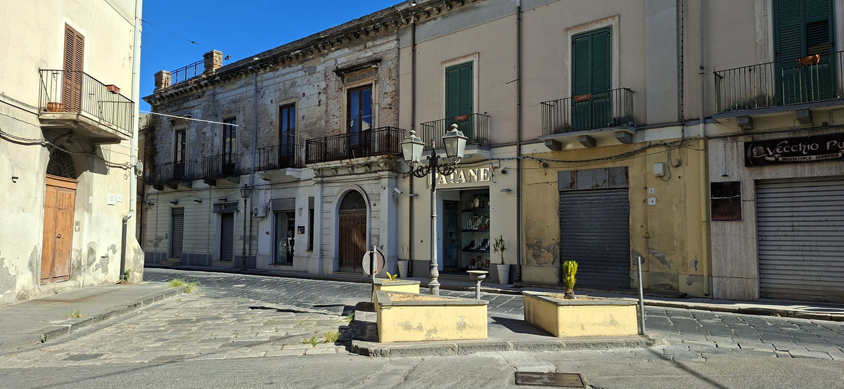 Barcellona Pozzo di Gotto — gallery-01 | Wikimedia Commons