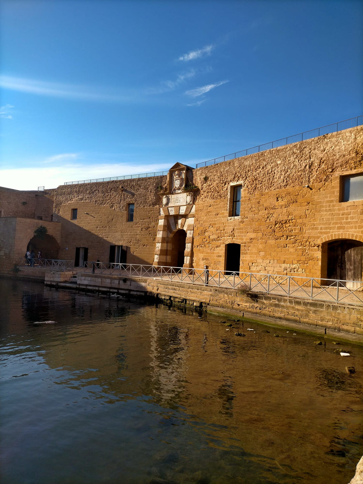 Brindisi — story-01 | Wikimedia Commons