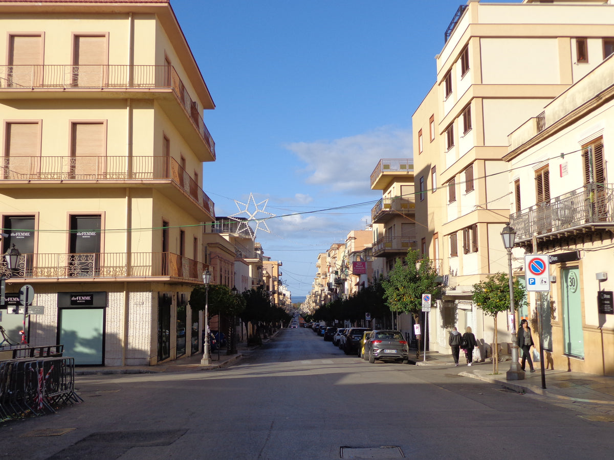 Bagheria — gallery-02 | Wikimedia Commons