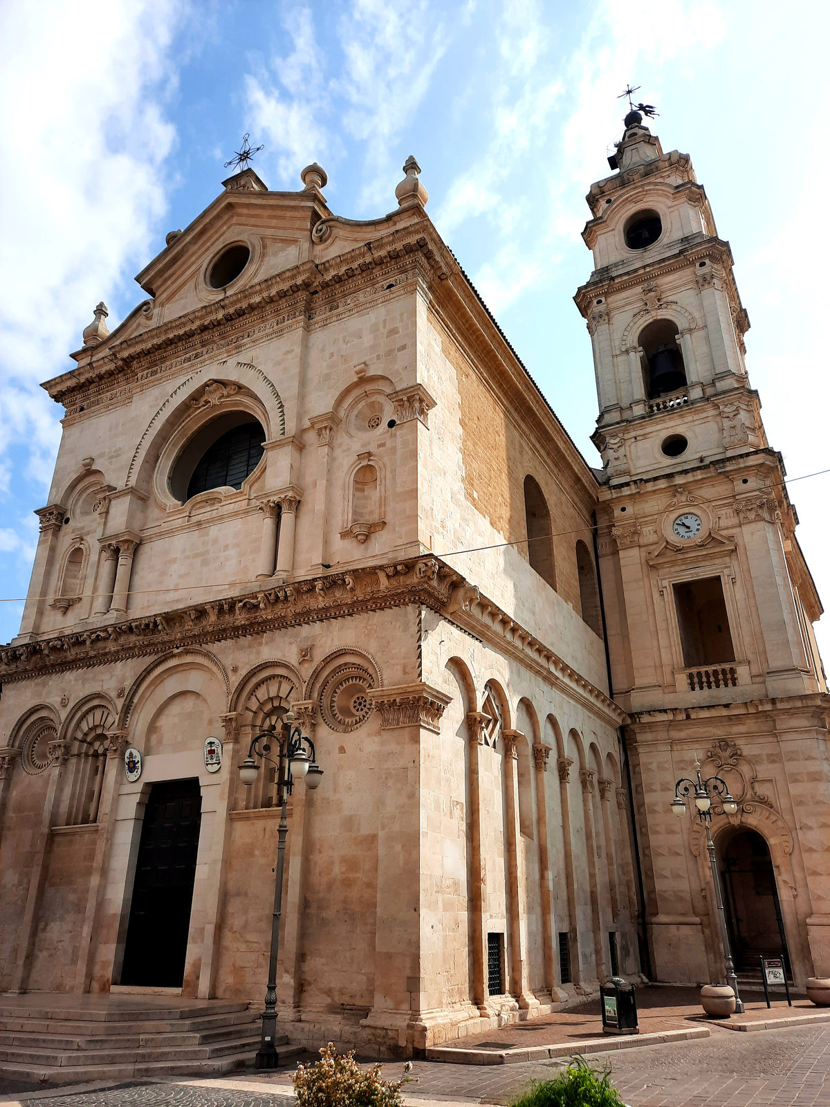 Foggia — intro-wide | Wikimedia Commons