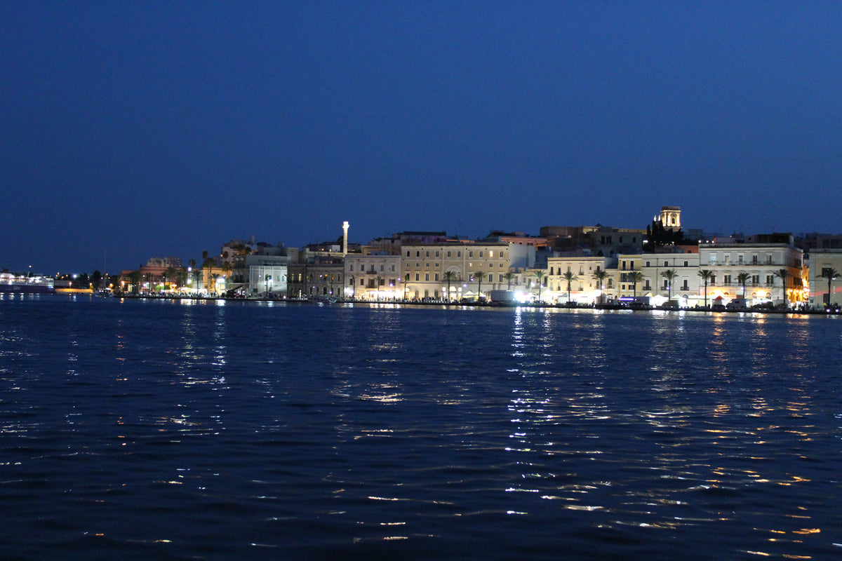 Brindisi — story-02 | Wikimedia Commons
