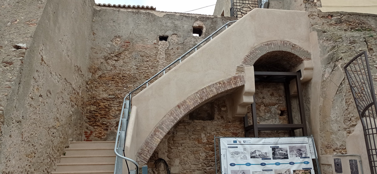 Crotone — landmark | Wikimedia Commons