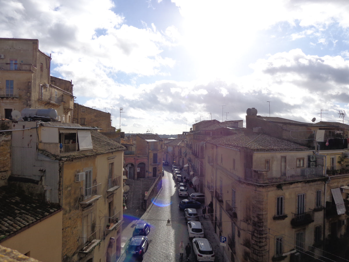 Caltagirone — story-01 | Wikimedia Commons