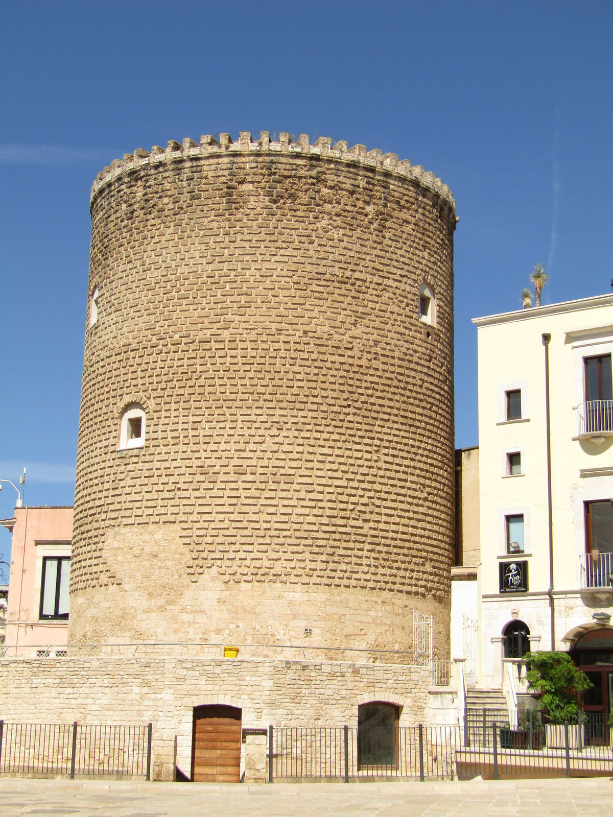 Bitonto — story-01 | Wikimedia Commons